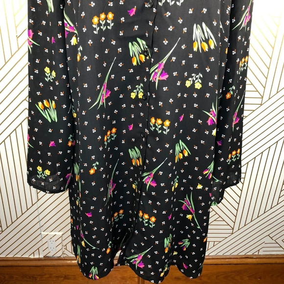 ASOS Glamorous Petite Black Floral‎ Button Dress - Picture 4 of 8